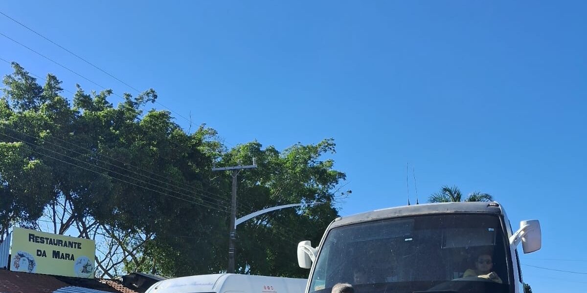 No Carnaval, AGR autua 51 veículos com irregularidades e apreende clandestinos