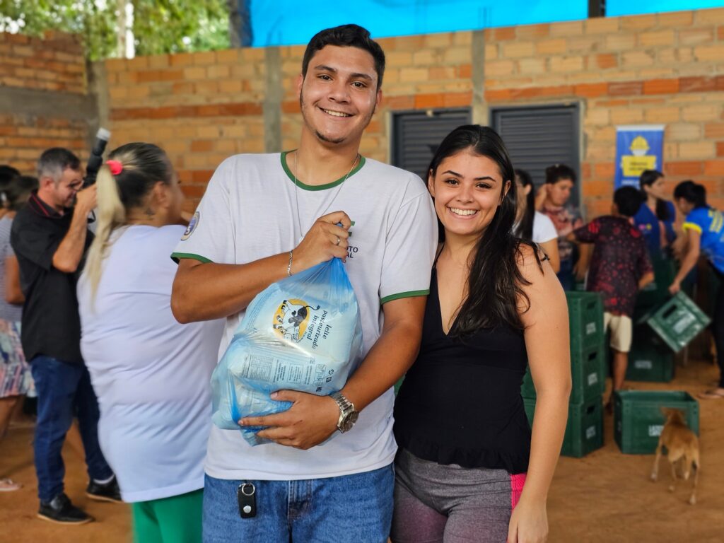 Governo de Goiás anuncia edital do PAA Leite 2026 com R$ 5 milhões para cooperativas familiares