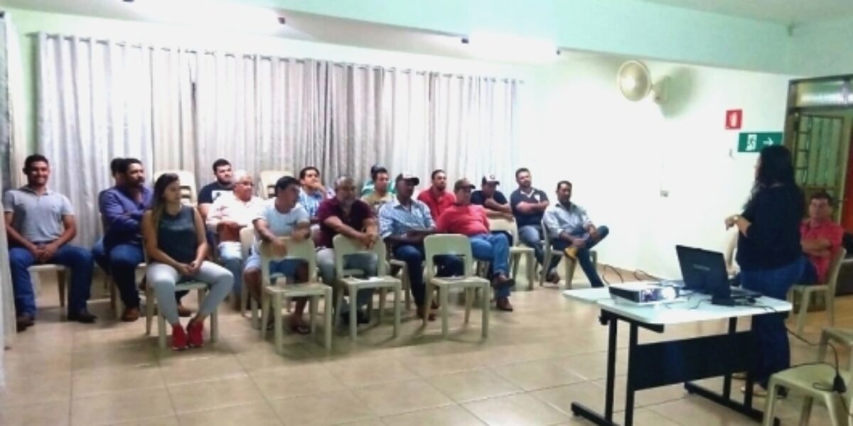 Agrodefesa promove palestra técnica sobre brucelose e aftosa em Buriti Alegre
