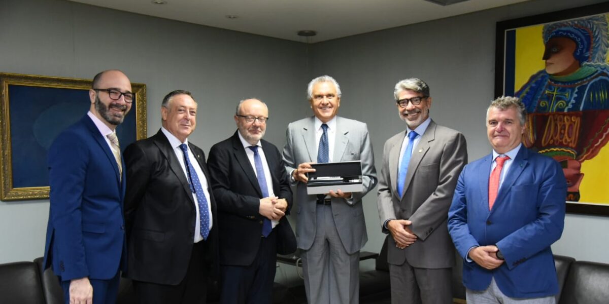 Governador e Secretário-chefe de Assuntos Internacionais recebem embaixador da Espanha