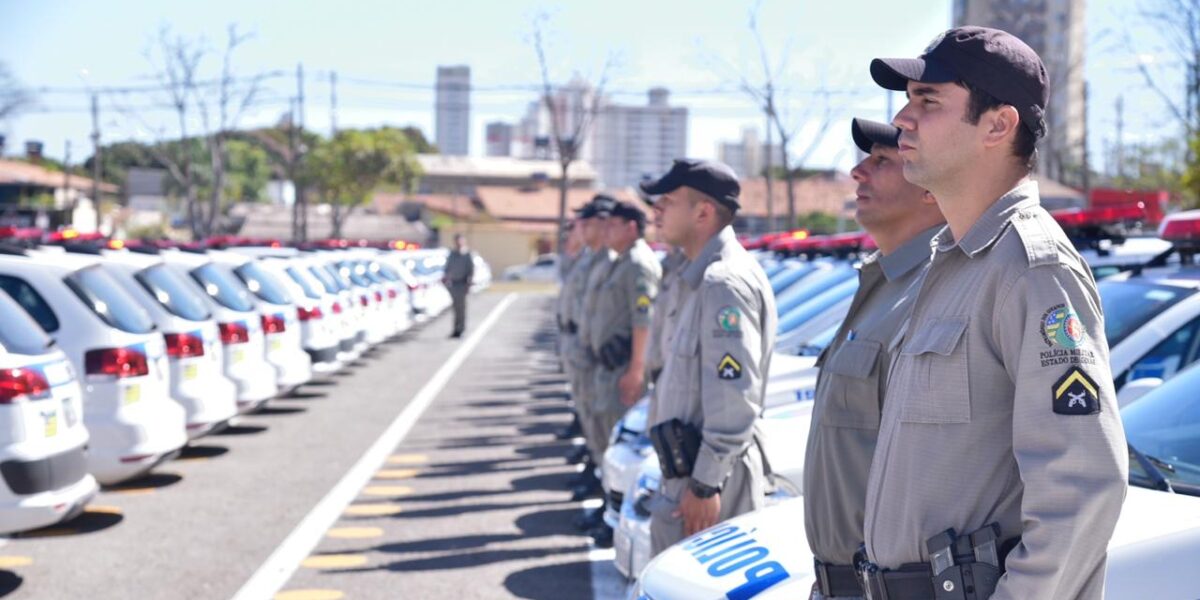 Governo de Goiás anuncia promoção de quase 2 mil militares