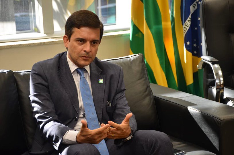 O ex-secretário da Casa Civil e Procurador do Estado Anderson Máximo é o novo Desembargador do Tribunal de Justiça do Estado de Goiás