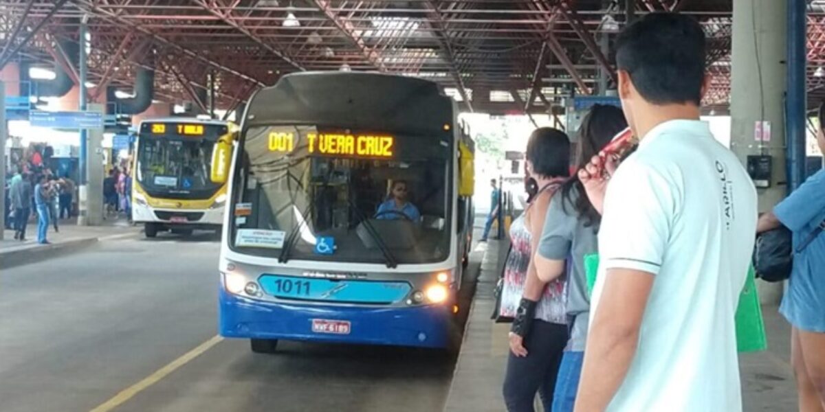 Governo de Goiás e Prefeituras da Região Metropolitana de Goiânia limitam acesso aos ônibus a trabalhadores das atividades essenciais