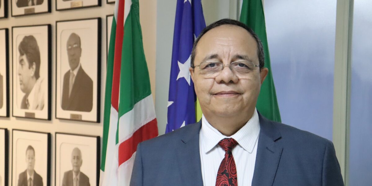 José Orlando Ribeiro Cardoso assume presidência do Ipasgo Saúde