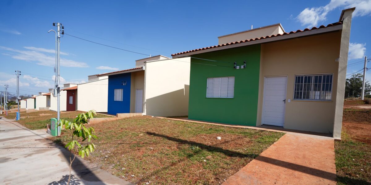 Governo de Goiás abre inscrições de casas a custo zero em novos municípios