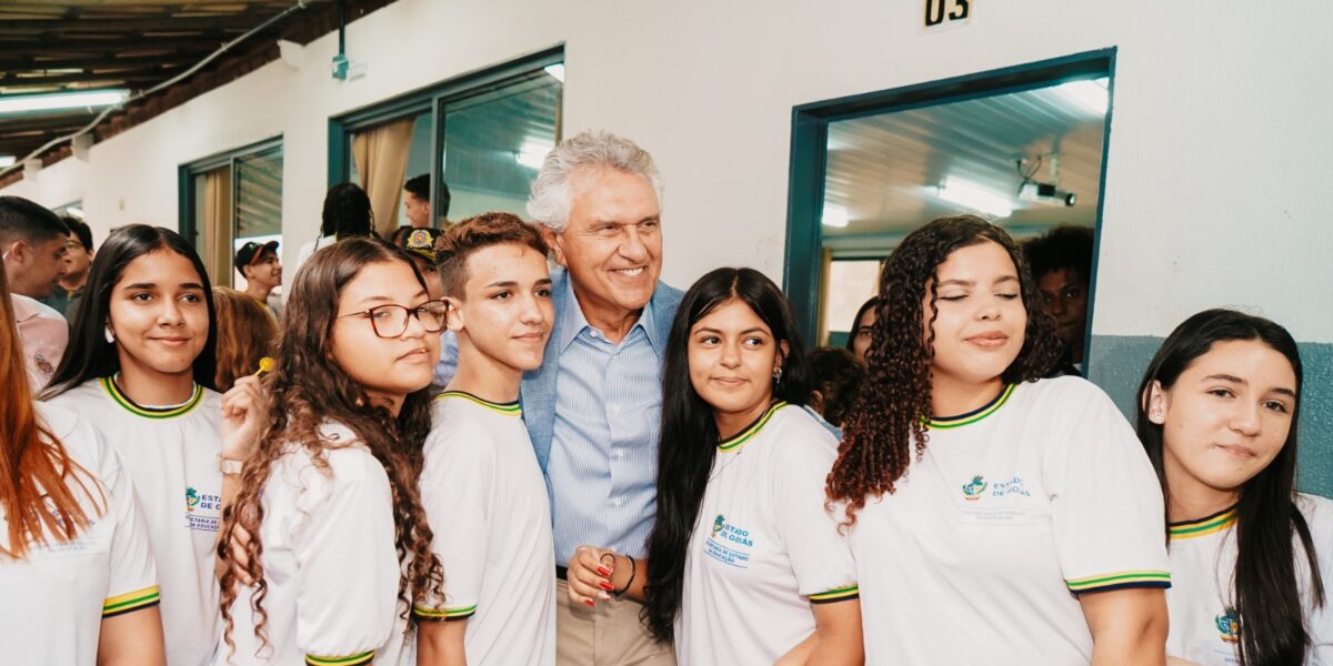 Bolsa Estudo: Governo de Goiás amplia programa até 2026 e estende ao 9º ano