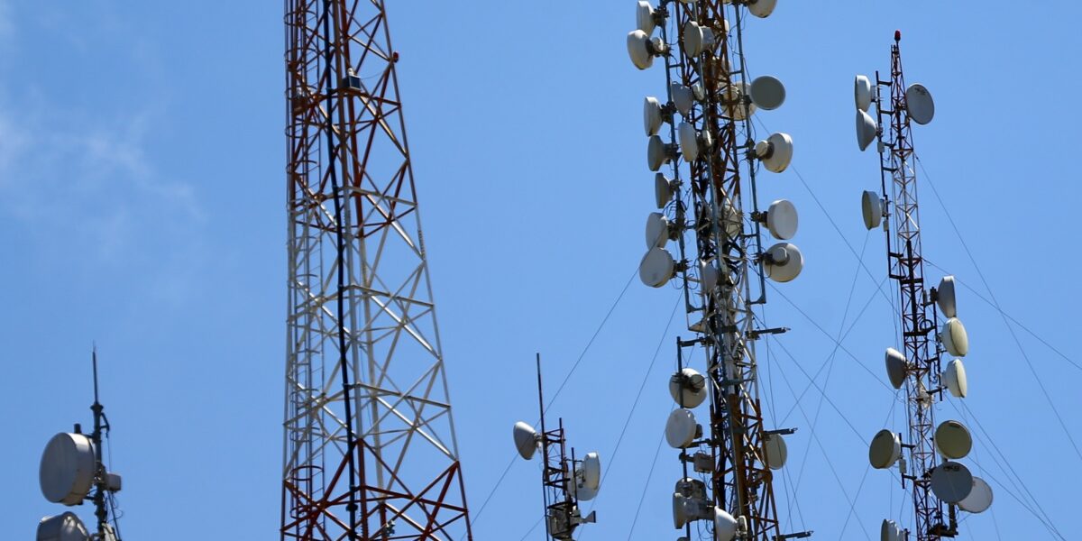 Estado lança programa Goiás +Digital para ampliar acesso à internet