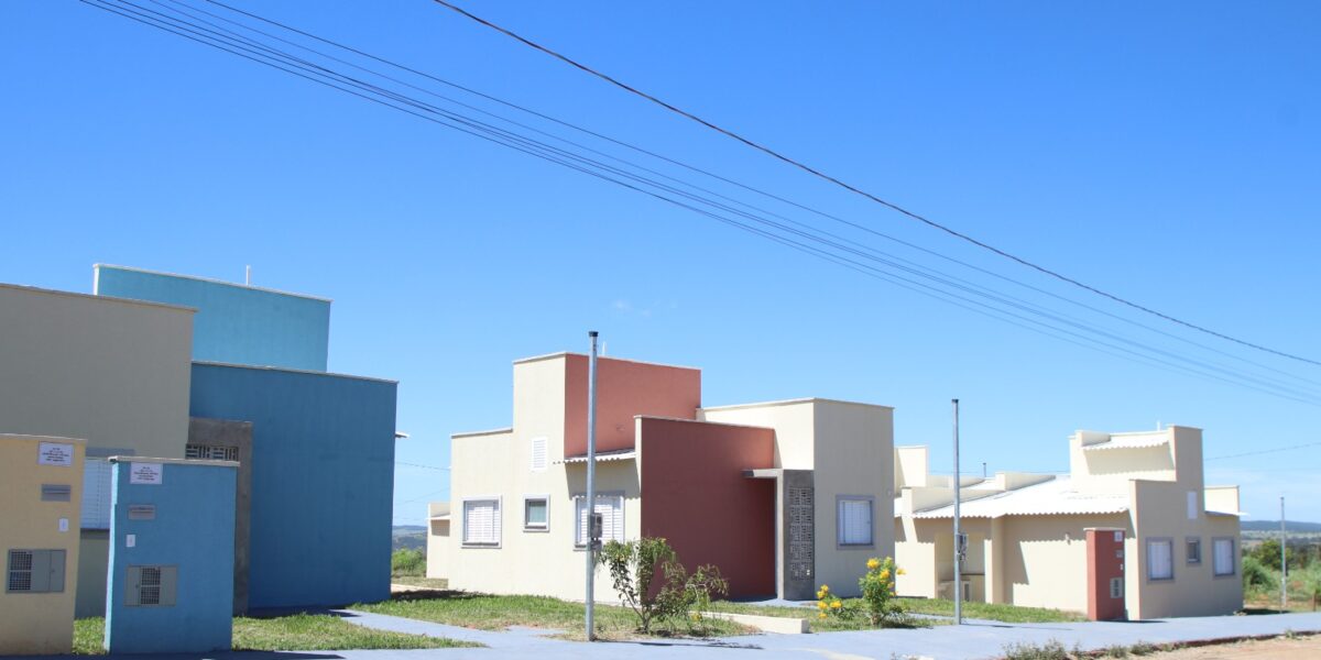 Mais de 4,2 mil casas a custo zero estão em construção em 83 municípios goianos