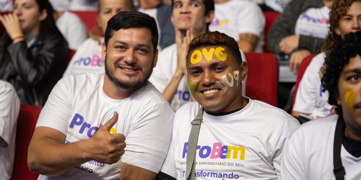 Goiás alcança maior taxa de jovens de baixa renda no ensino superior brasileiro em 2024