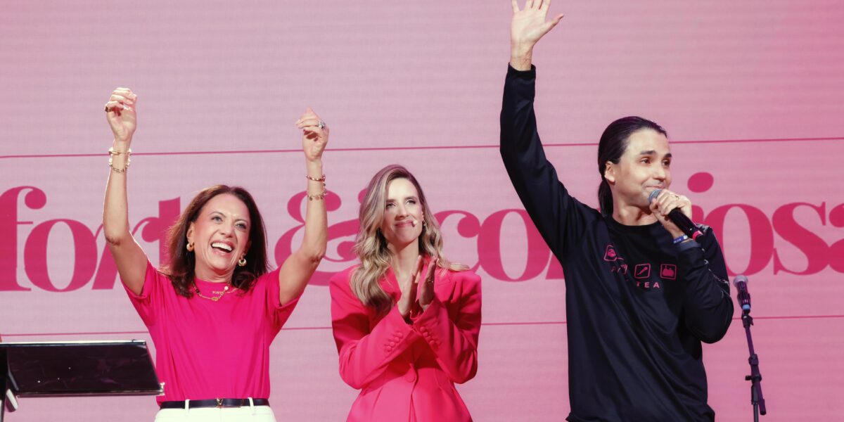 Gracinha Caiado destaca parceria entre Estado e igrejas em evento dirigido às mulheres