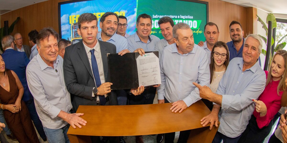 Governo de Goiás assina contrato para pavimentação da GO-147