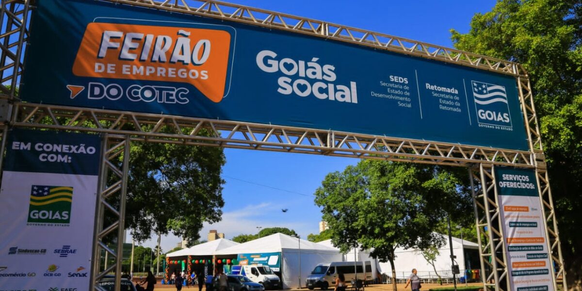 Governador Ronaldo Caiado abre Feirão de Empregos na Praça Cívica, em Goiânia