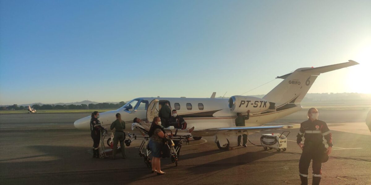 Aviões do Serviço Aéreo do Estado de Goiás dão apoio na logística de transporte da equipe da Gerência de Transplantes da SES-GO