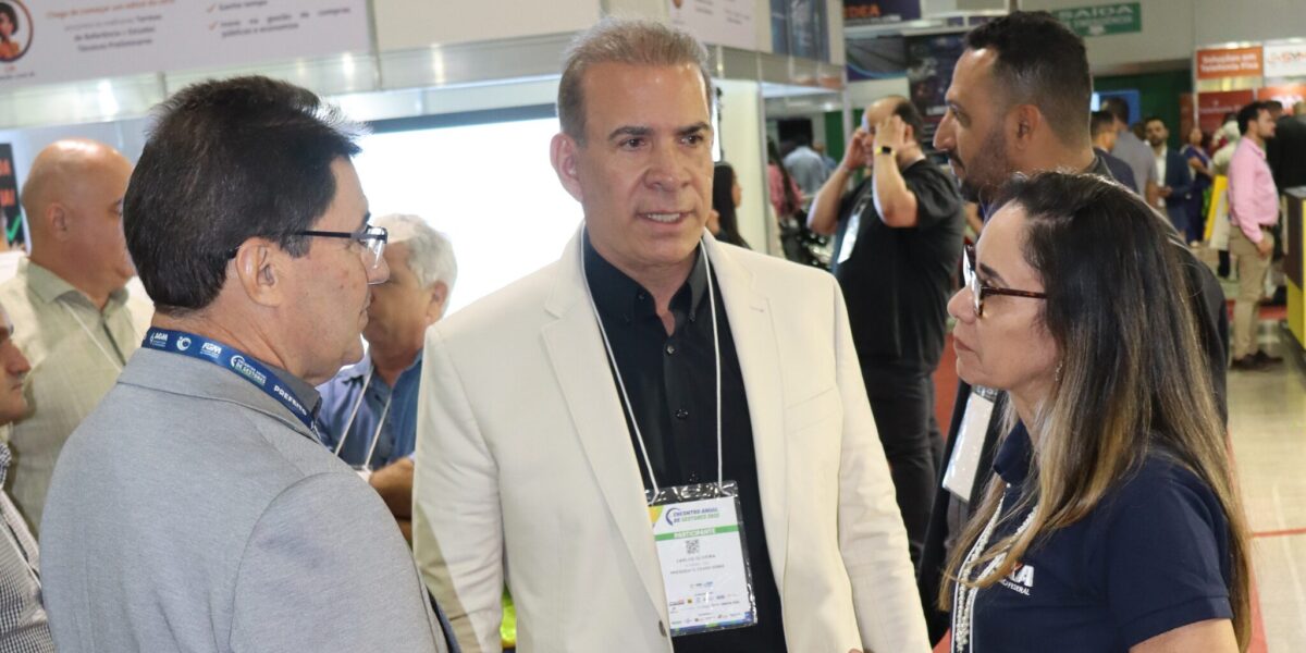 Carlão da Fox participa do Encontro Anual de Gestores do Estado de Goiás.