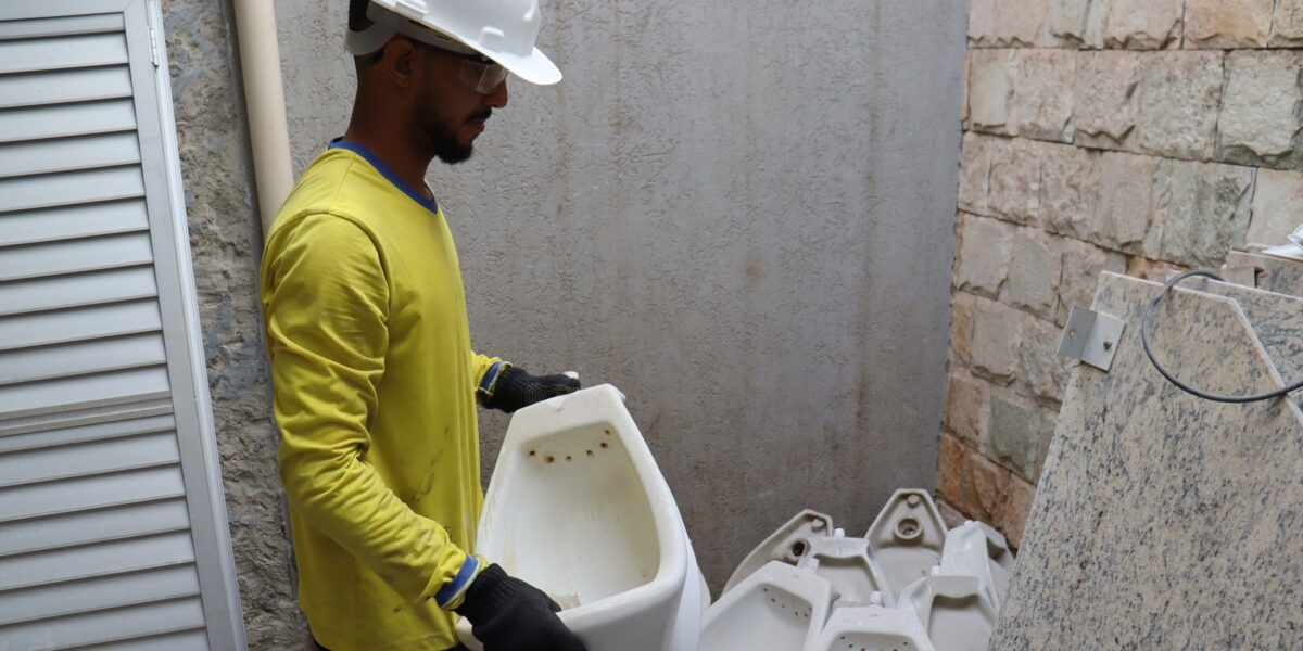 Já estão em andamento as obras de modernização e revitalização dos banheiros