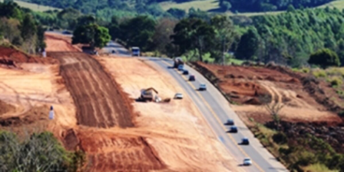 Governo de Goiás toca obras de duplicação em 15 trechos de rodovias