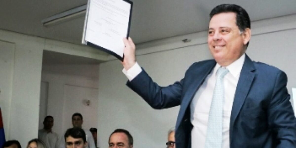 Marconi autoriza curso de Direito da UEG para Palmeiras de Goiás
