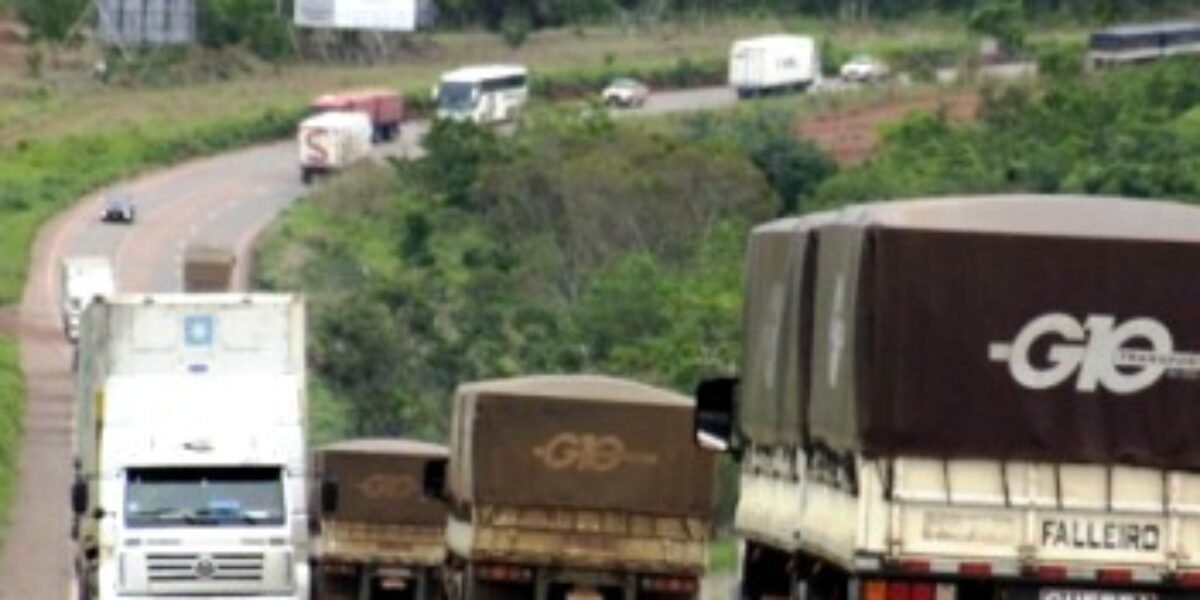 Agetop restringe caminhões em trechos de rodovias goianas no feriado prolongado de Ano Novo