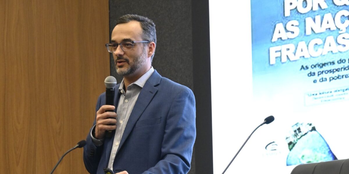 Auditor da CGE ministra palestra sobre Ética a servidores da Goinfra 