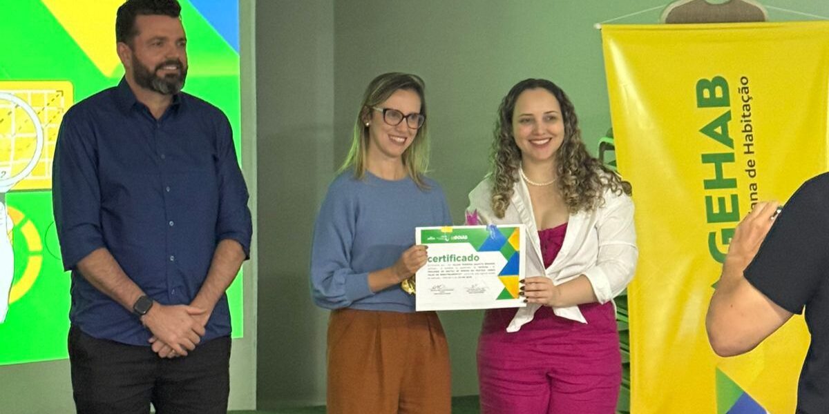 CGE ministra oficina sobre Gestão de Riscos para servidores da Agehab 