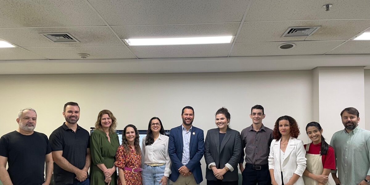 Modelos de Auditoria e Participação Cidadã da CGE despertam interesse de gestores de Vitória da Conquista, BA 