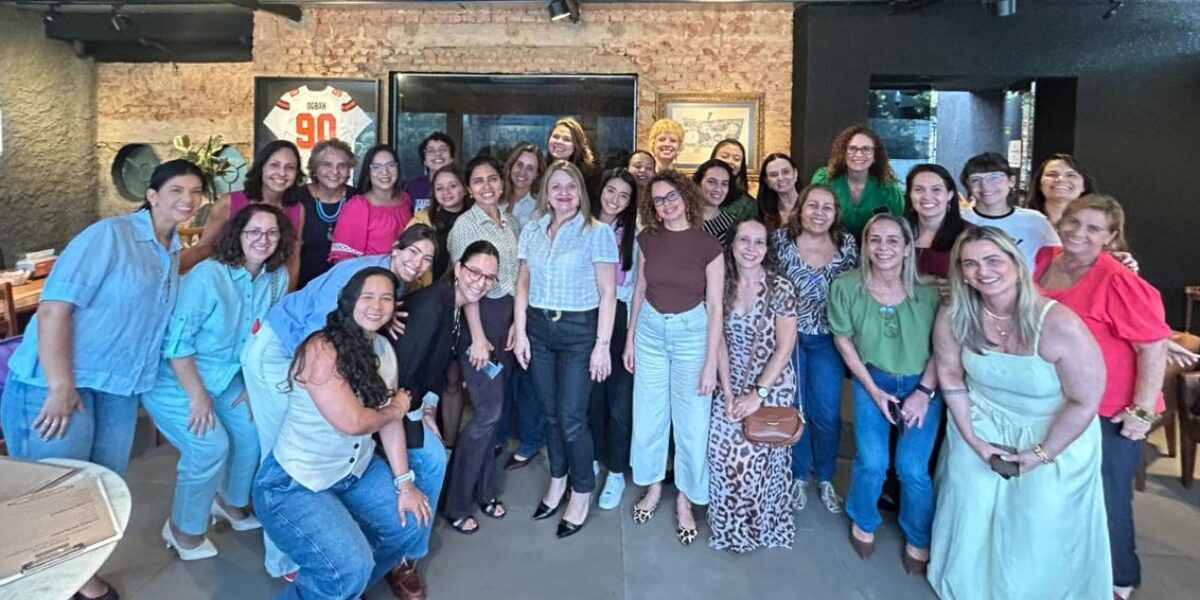 “Entre Nós”: roda de conversa fortalece liderança feminina na CGE  