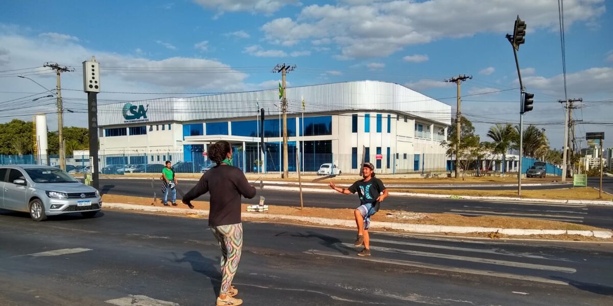 Governo de Goiás realiza atendimento para ajudar artistas no processo de inscrição em editais da Lei Aldir Blanc