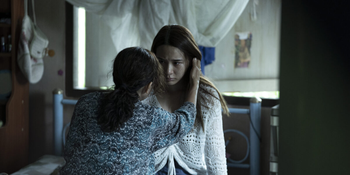 Cine Cultura estreia o terror tailandês A Médium e o longa brasileiro A Felicidade das Coisas nesta quinta-feira (2/6)