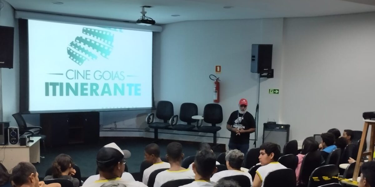 Cine Goiás Itinerante chega a Silvânia e Corumbá de Goiás com programação especial para o mês da Consciência Negra