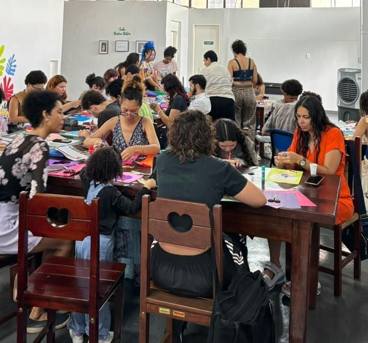 Escola de Artes Visuais apresenta cursos e oficinas gratuitas em maio com diversas linguagens artísticas