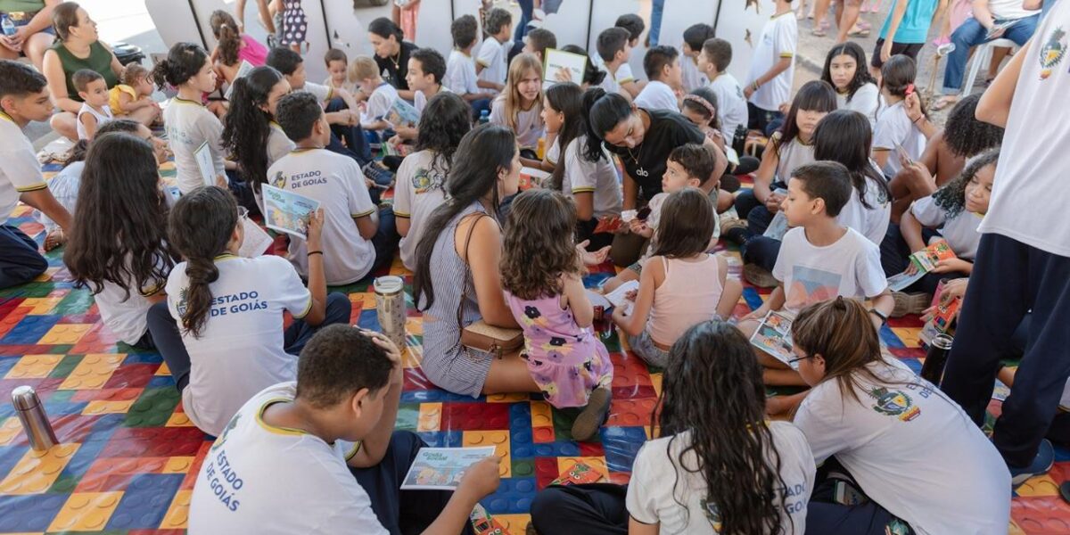 Governo de Goiás leva Cine Leitura do Bem para Itaguaru, Anápolis e Nerópolis
