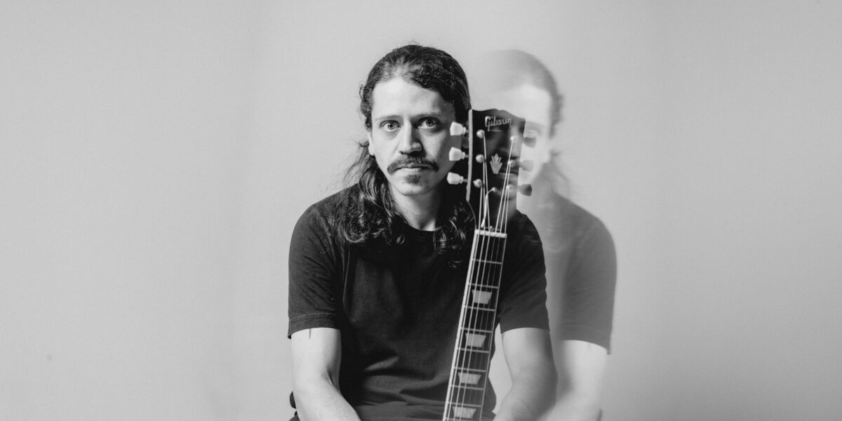 Brunno Veiga estreia carreira solo com álbum inspirado em vivências pessoais
