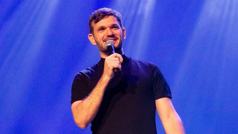 Padre Patrick leva espetáculo “Pecado é Não Rir” ao Teatro Goiânia com três sessões neste sábado, 20 de junho