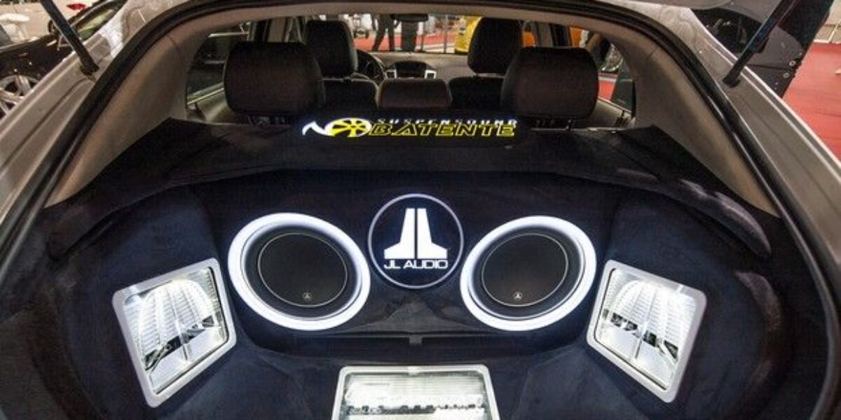 Som alto é infração grave