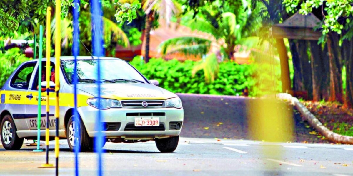 Para reduzir taxa de reprovação, Detran-GO libera pista de prova para aulas de direção