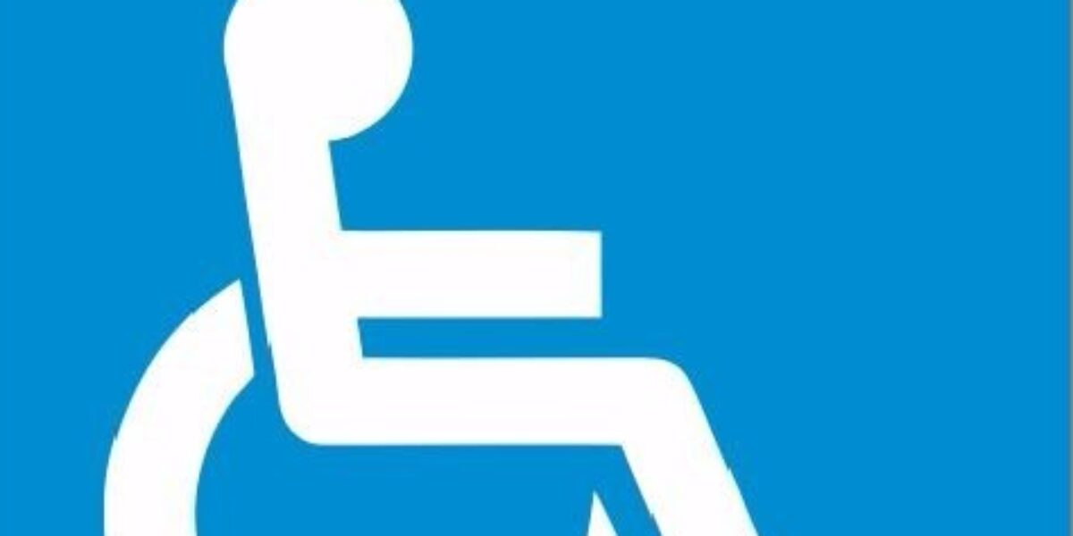 Goiás abre primeiro processo de habilitação na categoria E para pessoa com deficiência