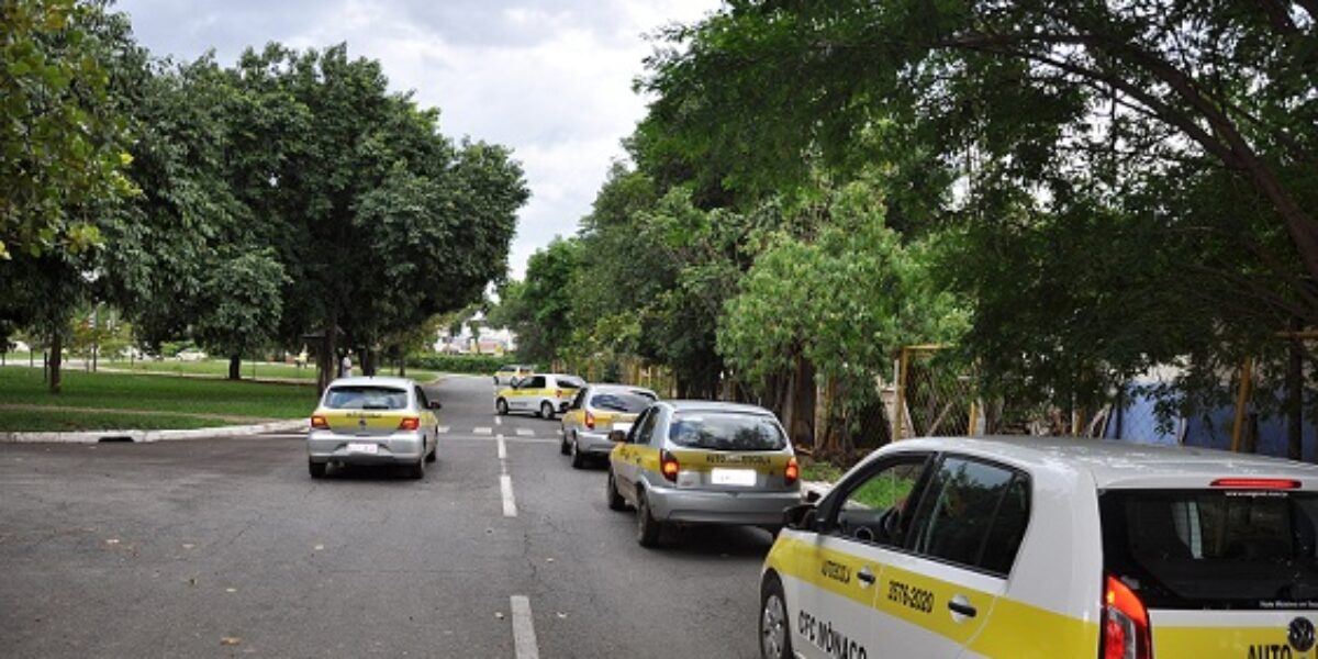 Veículos de CFCs podem ter isenção de IPVA