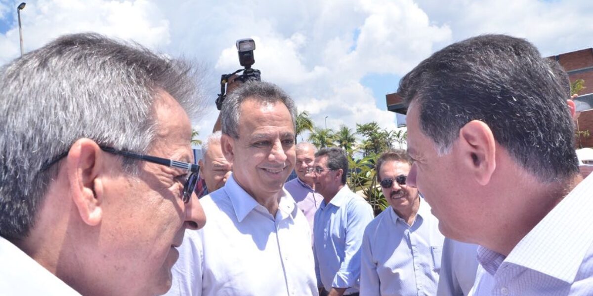 Governador visita obra do Detran