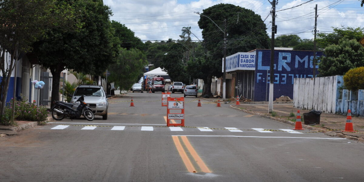 Detran leva sinalização e ações educativas à população de Mineiros
