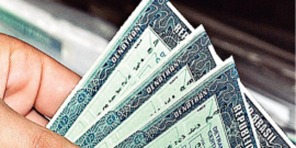 Licenciamento atrasado terá desconto