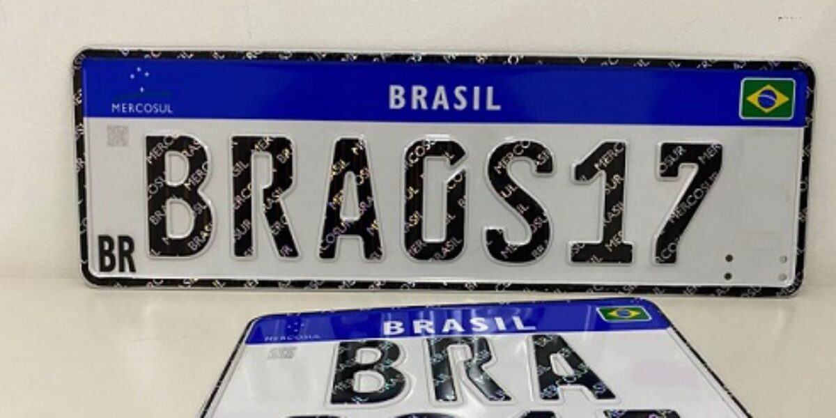 Detran-GO implanta novo padrão de placas