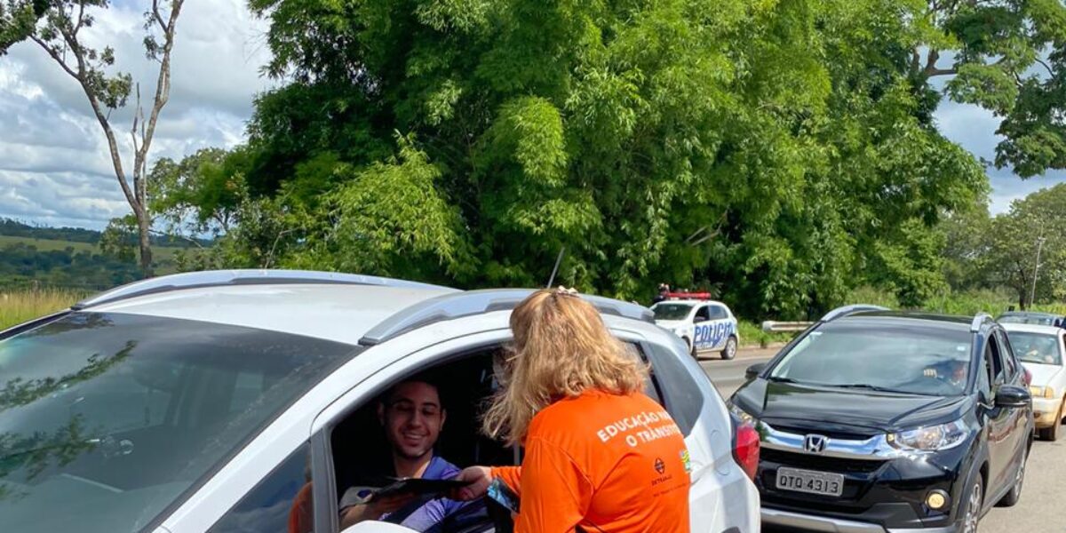 Ações educativas abordam quase dez mil foliões