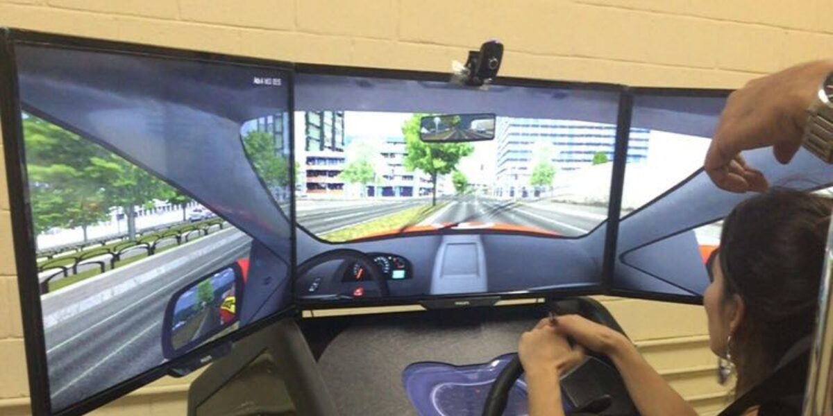 Centro de Formação de Condutores (CFC) Devem importar o simulador até dia 18