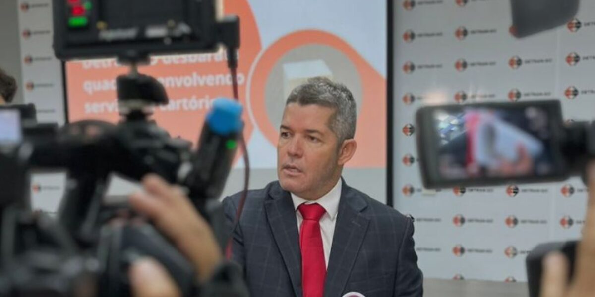 Detran-GO desbarata quadrilha envolvendo servidor, despachante e pessoas físicas