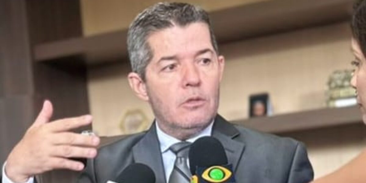 Servidora da Ciretran de Adelândia presa por falsidade ideológica