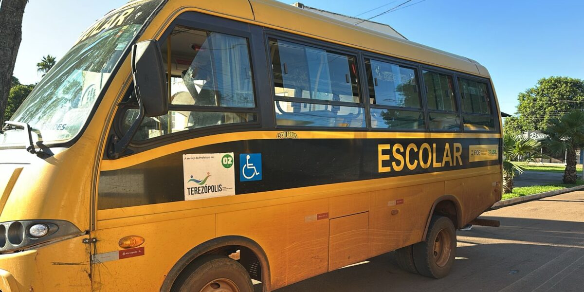 Detran-GO apreende veículos do transporte escolar em Teresópolis e Goianápolis por irregularidades