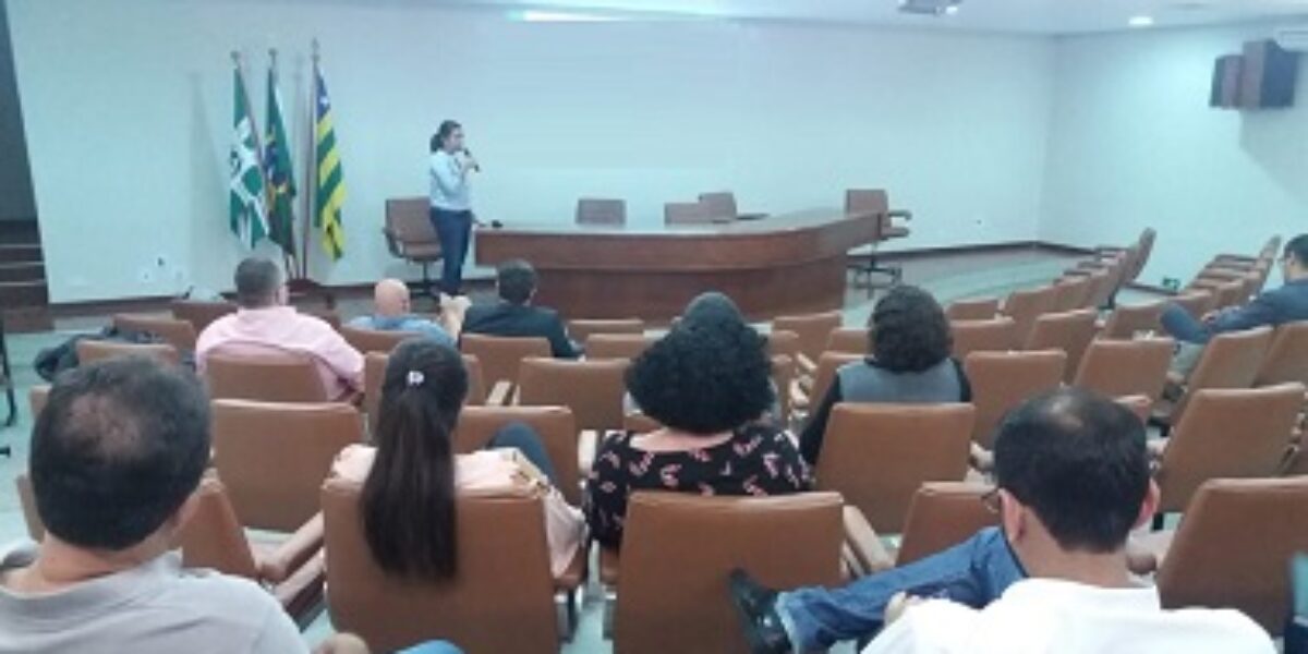 IMB apresenta seminário sobre projeções populacionais