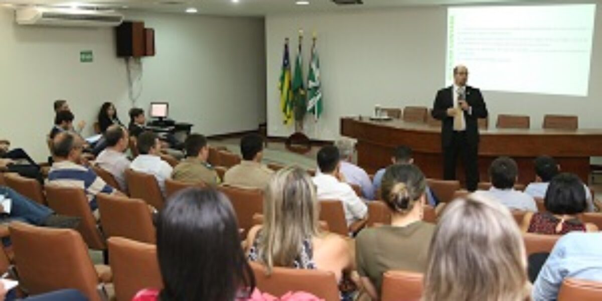 Economia discute procedimentos da contabilidade pública