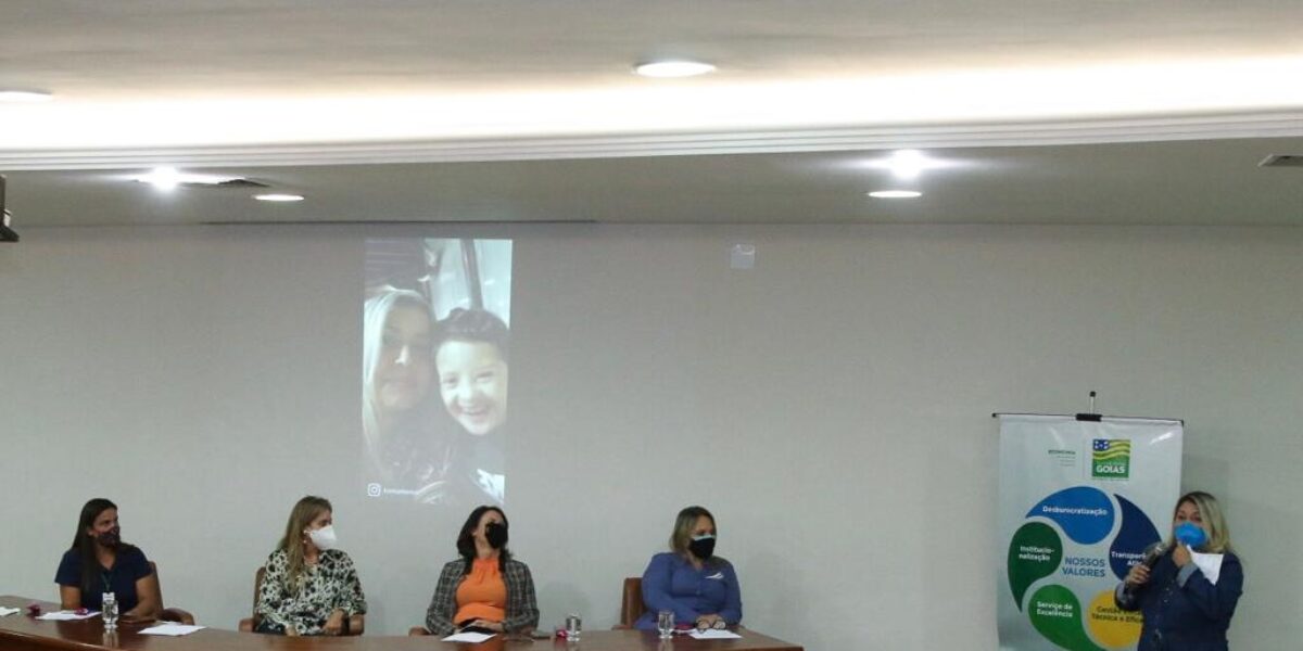 Secretaria da Economia faz homenagem ao Dia das Mães