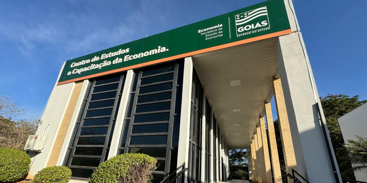 Cecape realiza série de cursos para capacitação de servidores da Economia